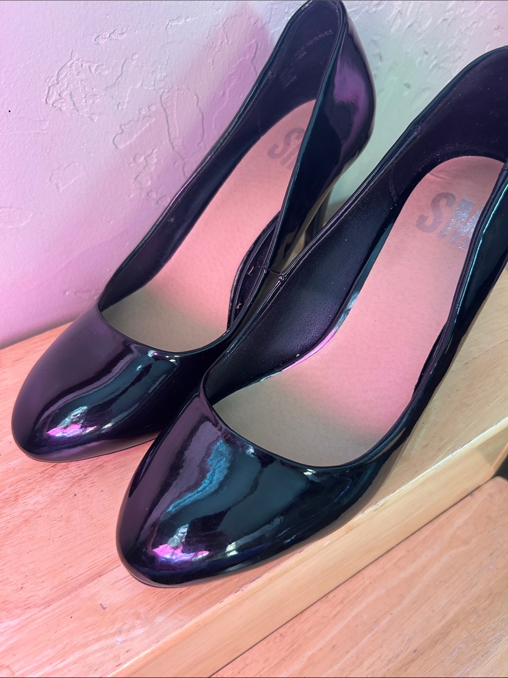 Women's Black Patent Round-Toe Heels